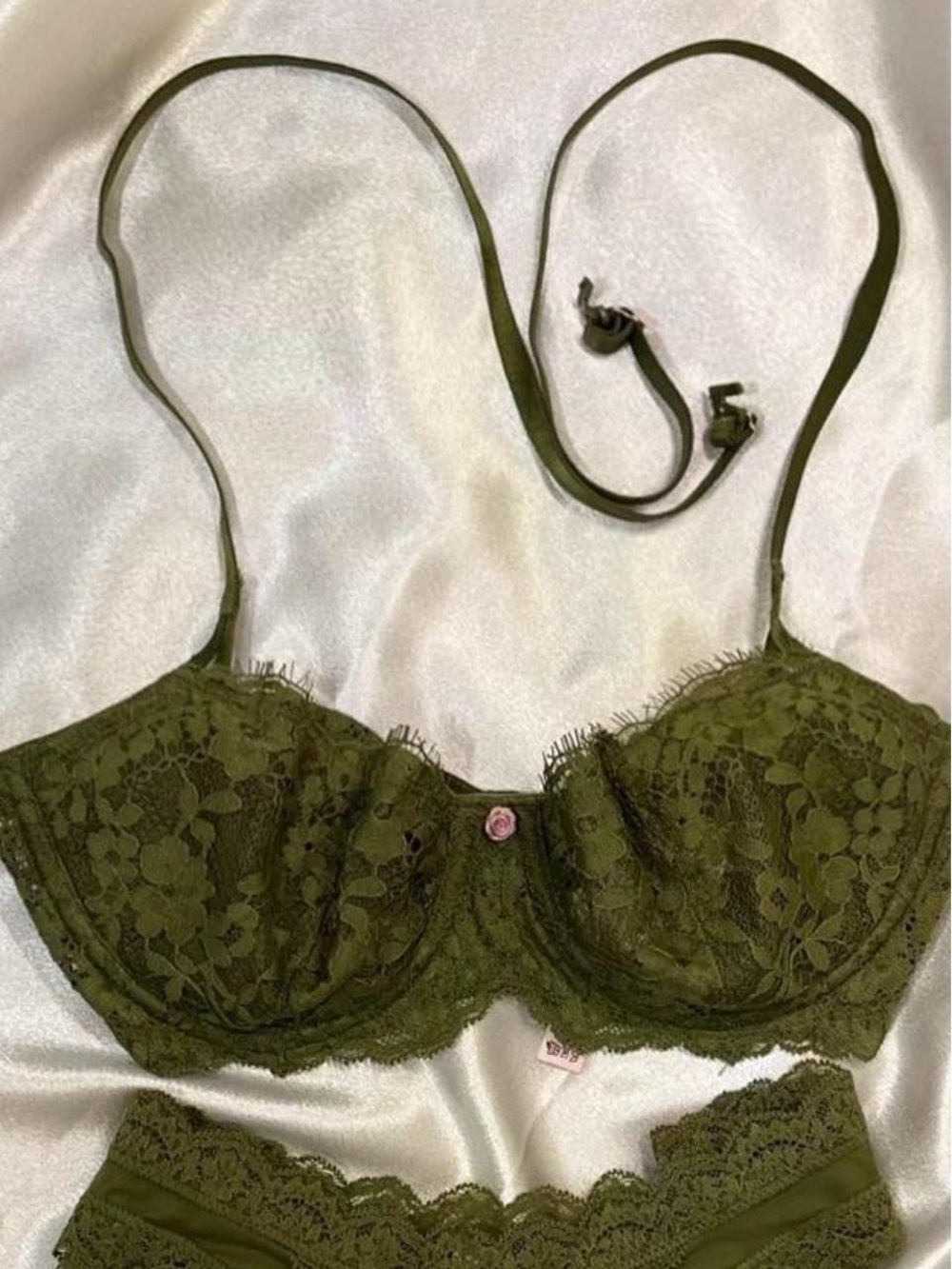 Victorias Secret Angels Wicked Unlined Lace Balconette Bra in Chameleon